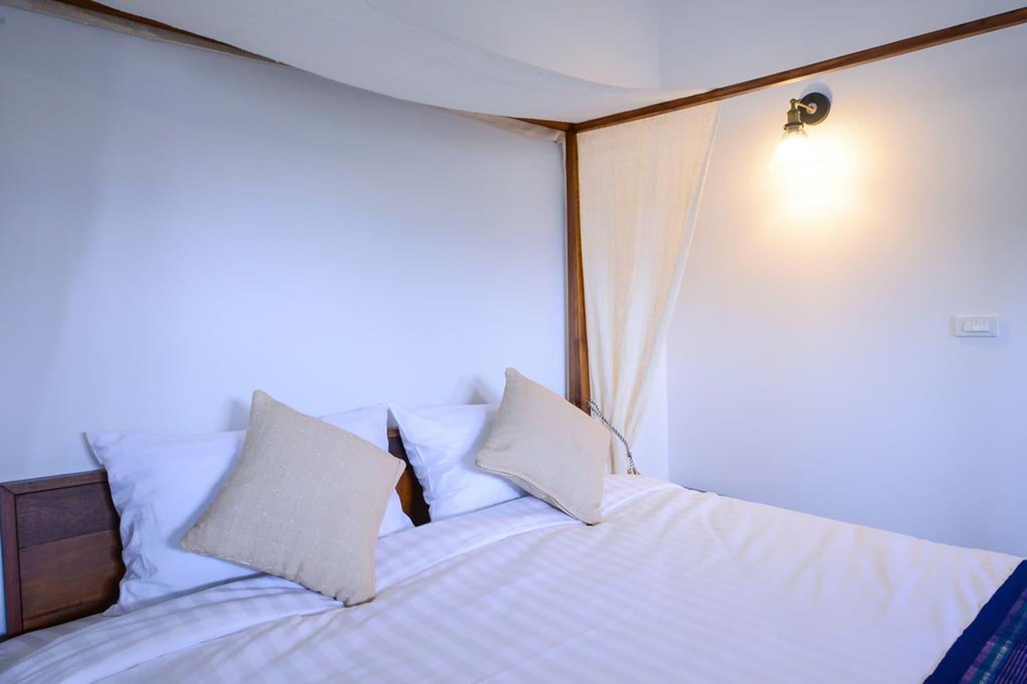 Neighbor Phuthon Bed & Breakfast Bangkok Exterior foto