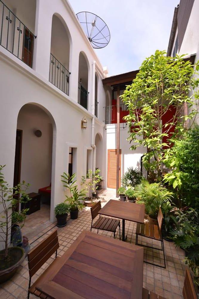 Neighbor Phuthon Bed & Breakfast Bangkok Exterior foto