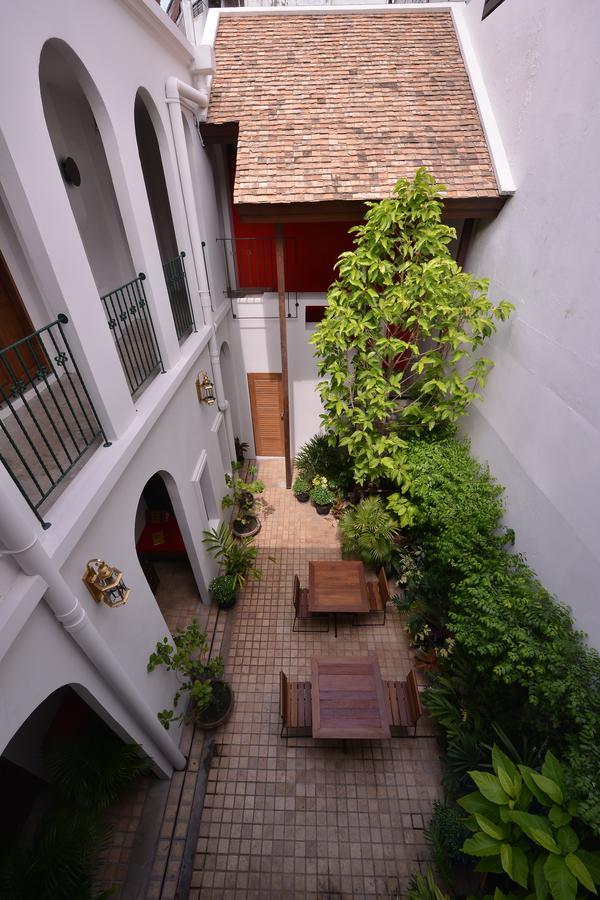 Neighbor Phuthon Bed & Breakfast Bangkok Exterior foto